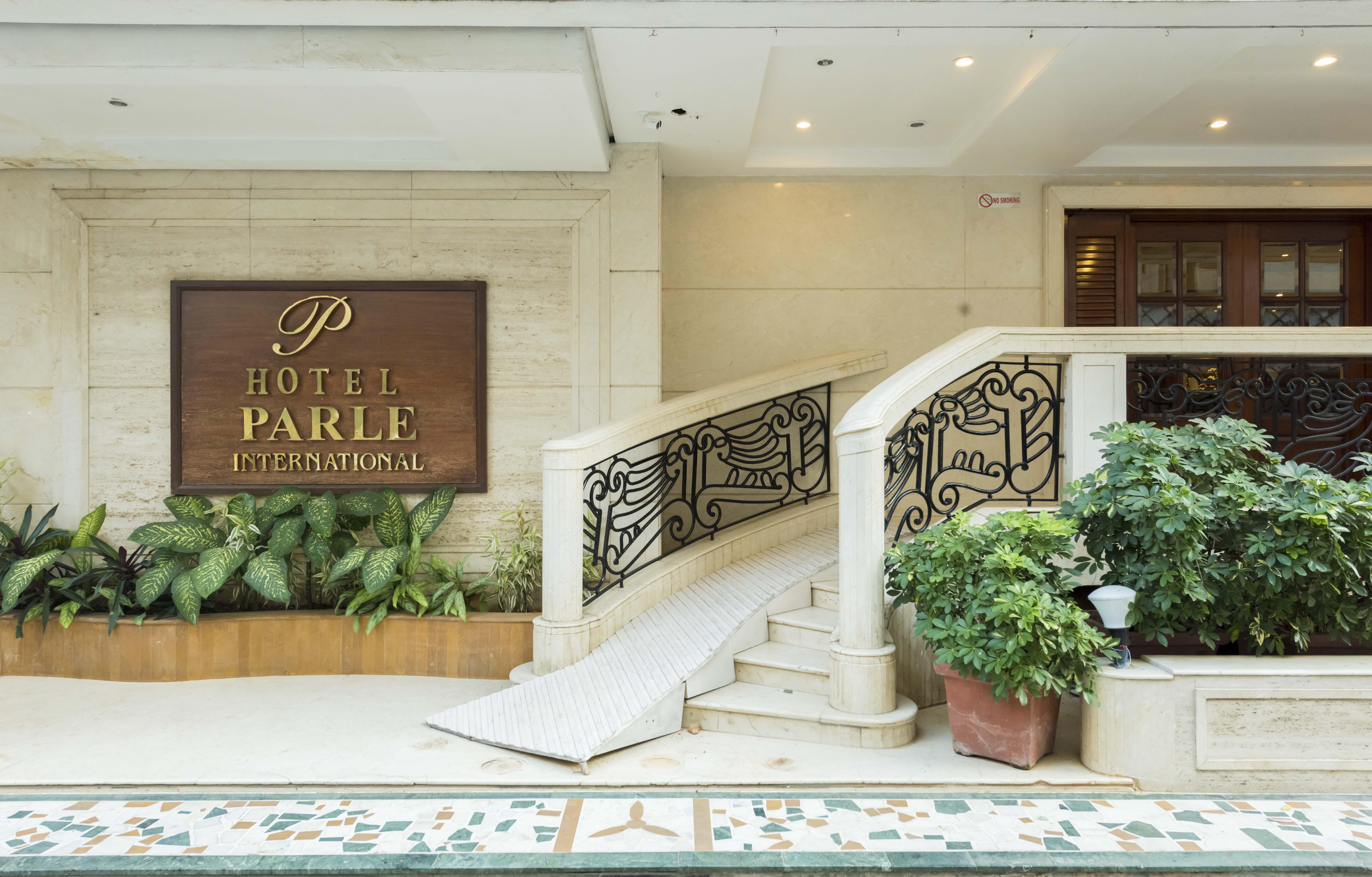 Hotel Parle International Mumbai Exterior photo